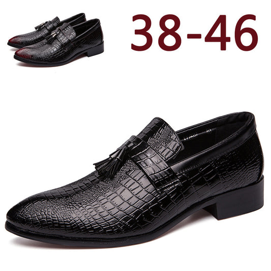Size 46 Men's Crocodile Pattern Tassel Formal Leather Shoes Cover Feet Nightclub Fashion Pointed Toe Casual Shoes